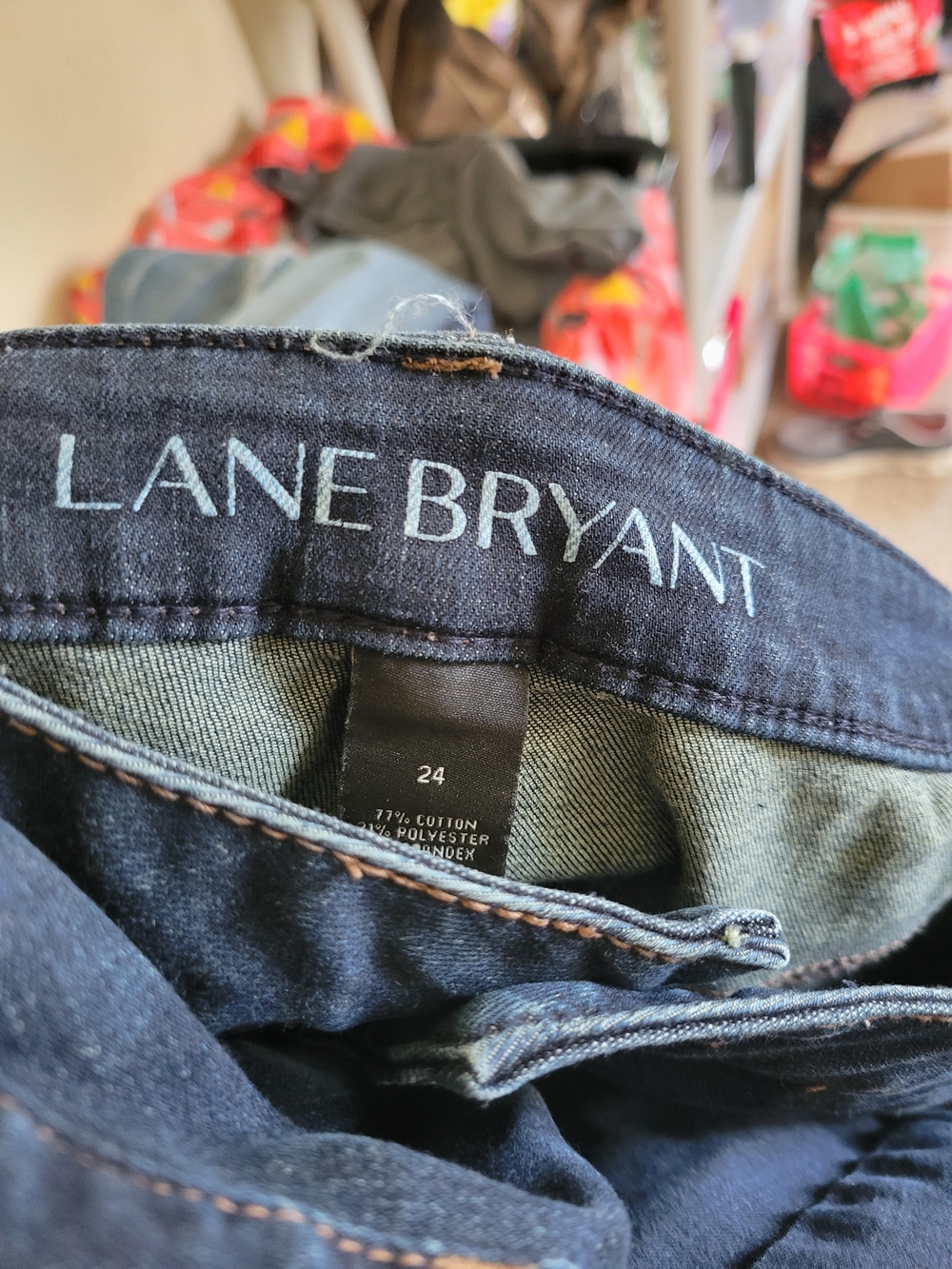 Women Lane Bryant Dark Wash Denim Bermuda Shorts Size 24 - Picture 9 of 10